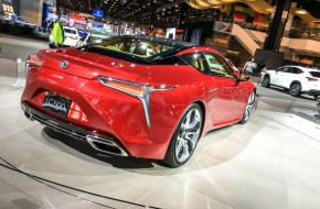 Lexus LC500 at 2016 Chicago Auto Show