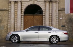 2007 Lexus LS460