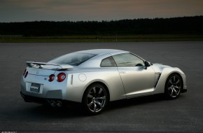 2008 Nissan GT-R