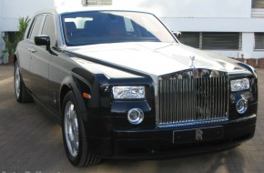 Bentleys and Rolls Royces on Indian Streets