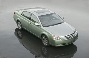 2009 Toyota Avalon XLS