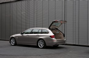 2011 BMW 5 Series Sport Wagon