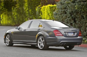 2010 Mercedes-Benz S63 AMG