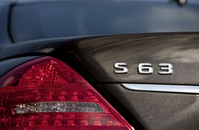 2011 Mercedes-Benz S63 AMG