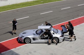 2011 Mercedes-Benz SLS AMG GT3