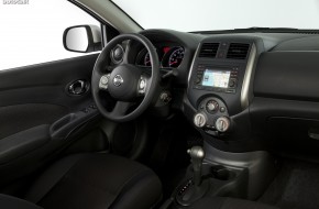 2012 Nissan Versa Dashboard