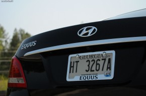 2011 Hyundai Equus Review