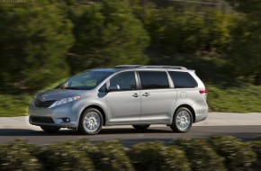 2011 Toyota Sienna XLE