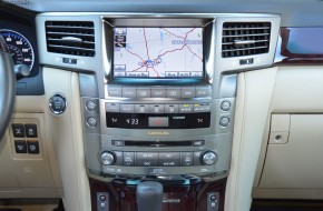 2011 Lexus LX 570 Review