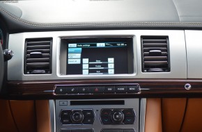 2012 Jaguar XF Review