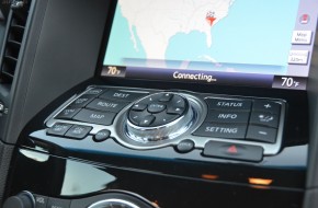 2012 Infiniti FX35 Review