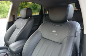 2012 Infiniti FX35 Review