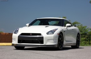 2013 Nissan GT-R Black Edition Review