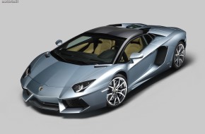 2013 Lamborghini Aventador Roadster