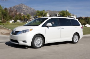 2013 Toyota Sienna