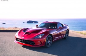 2013 SRT Viper