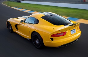 2013 SRT Viper