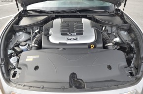 2013 Infiniti M56 Review