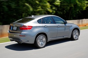 2011 BMW X6 M