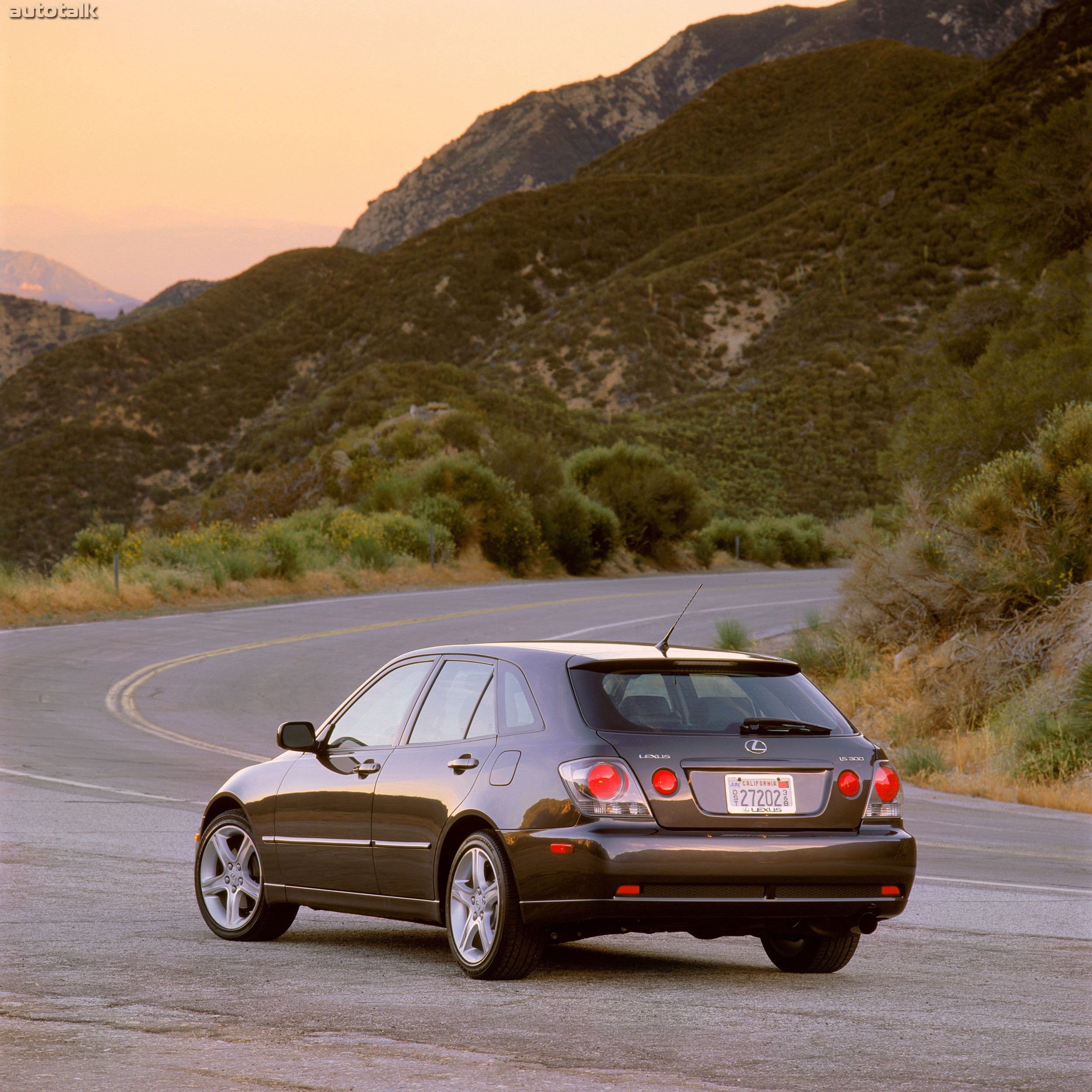 Lexus is300. Лексус is300. Лексус is 300. Lexus is 300 2002 SPORTCROSS. Lexus is 300 SPORTCROSS.