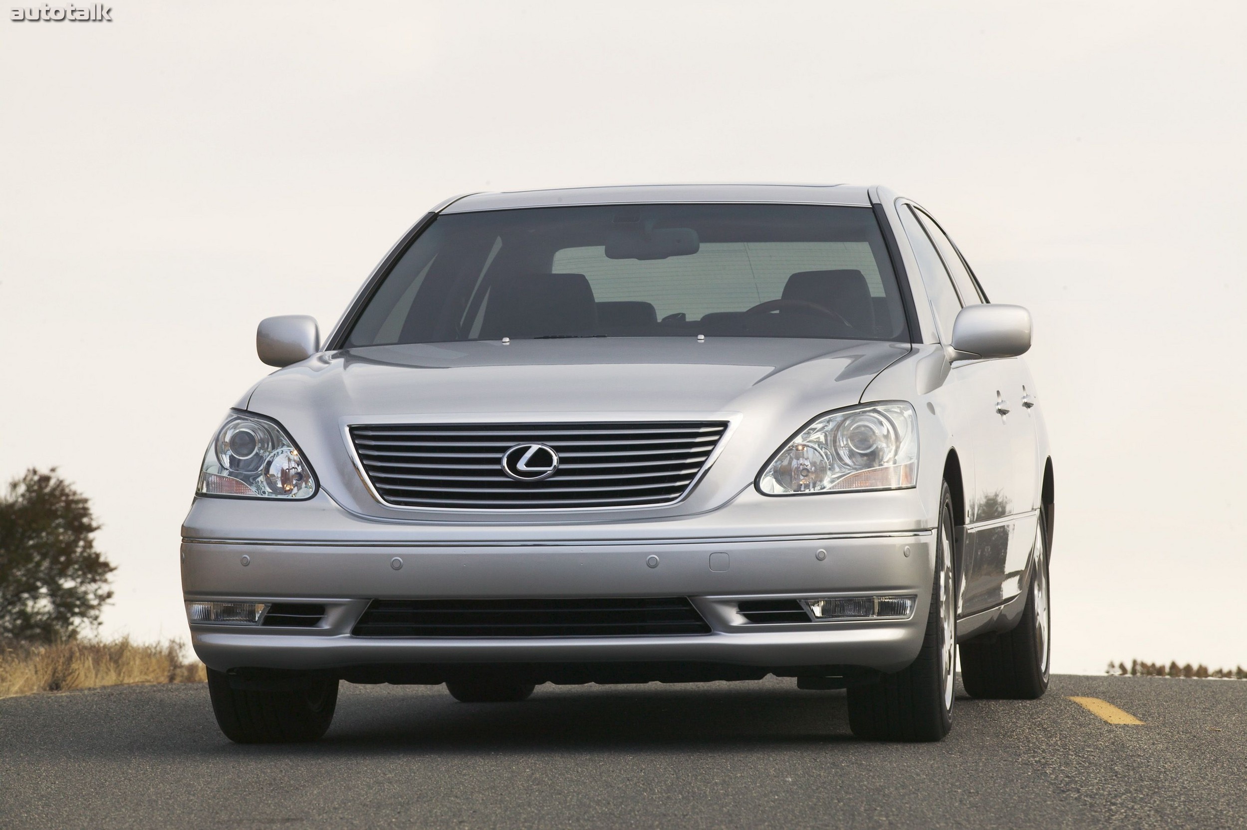 Lexus ls430. Лексус лс 430 2004. Лексус седан 2004 лс 430. Лексус лс 430 3 поколение Рестайлинг.