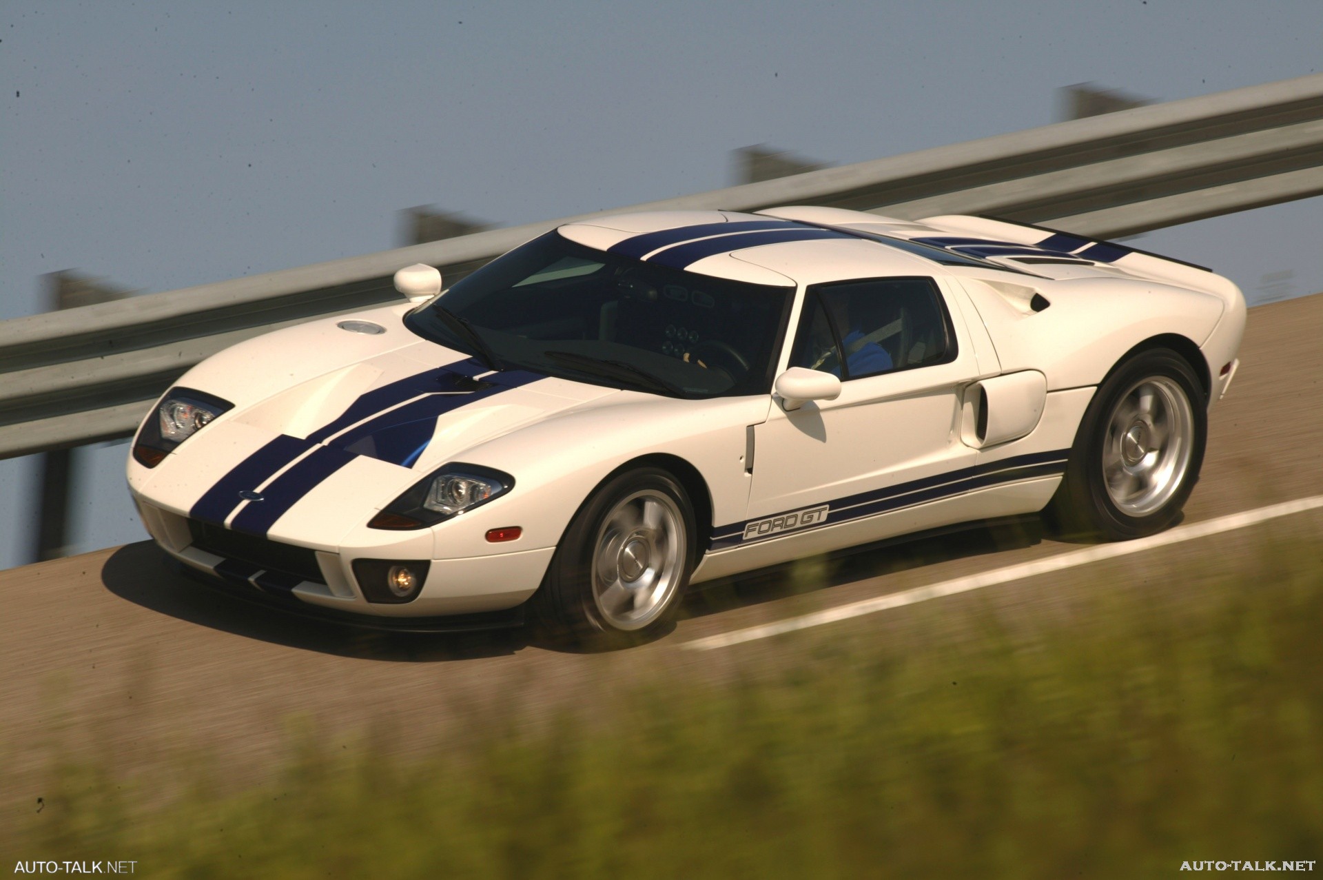 2005 Ford GT