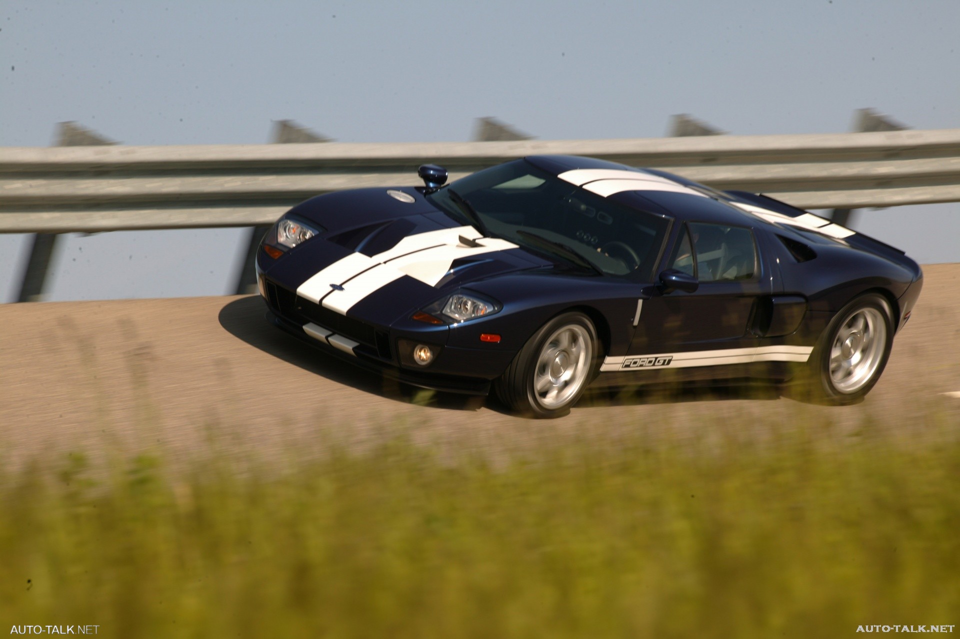 Here car. Ford gt 2002. Ford gt10. Форд gt1600. Ford 3000 gt.