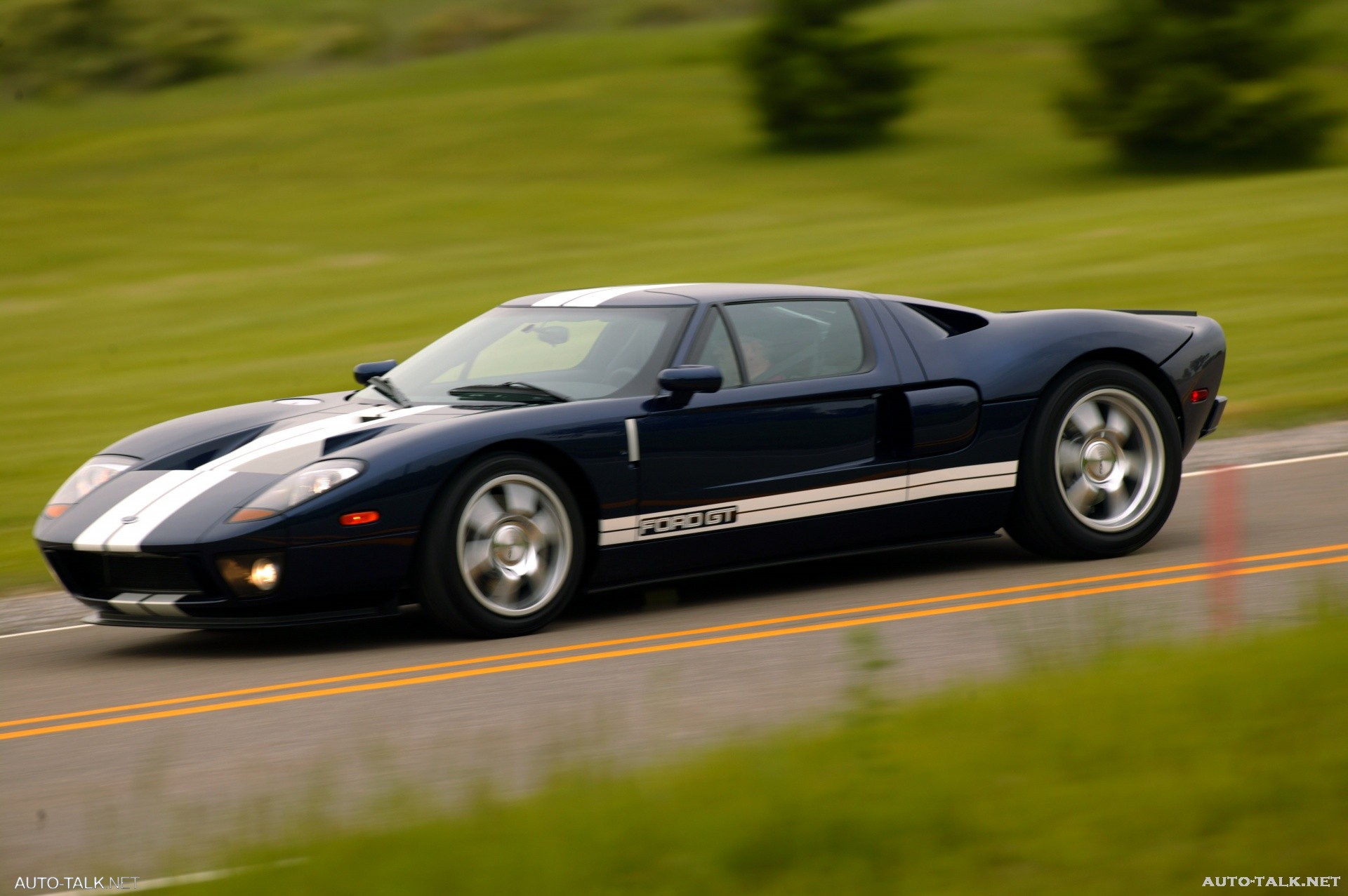 2005 Ford GT