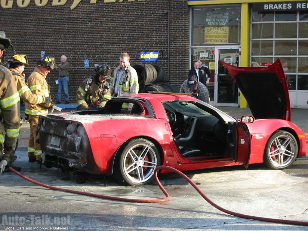 2006 Corvette Z06 Caught On Fire