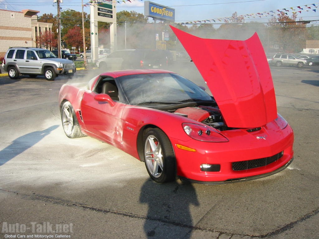 2006 Corvette Z06 Caught On Fire