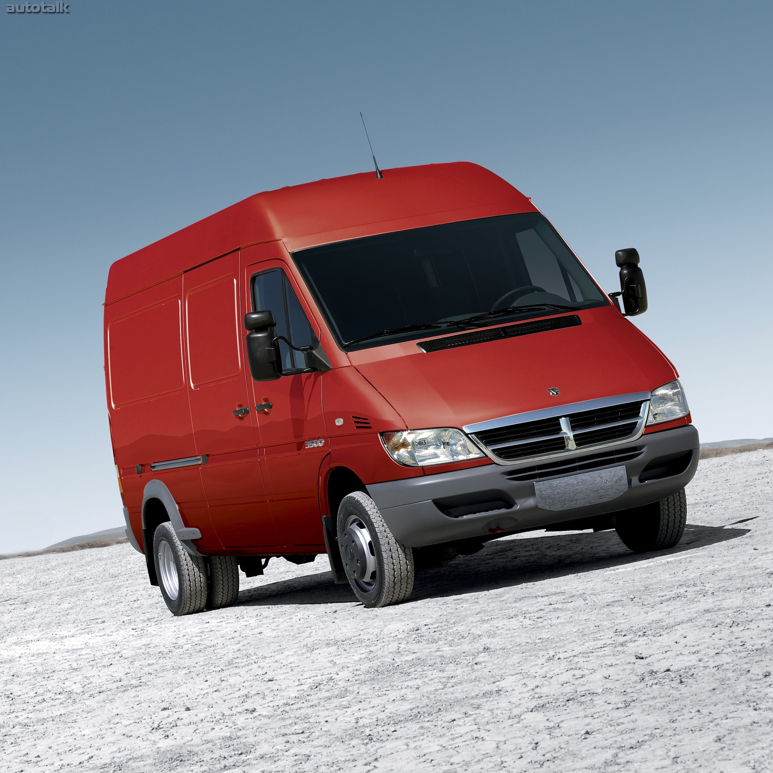 Альфа спринтер. Додж Спринтер 3500. Dodge Sprinter 2500. Мерседес Спринтер Додж. Dodge Sprinter 2022.