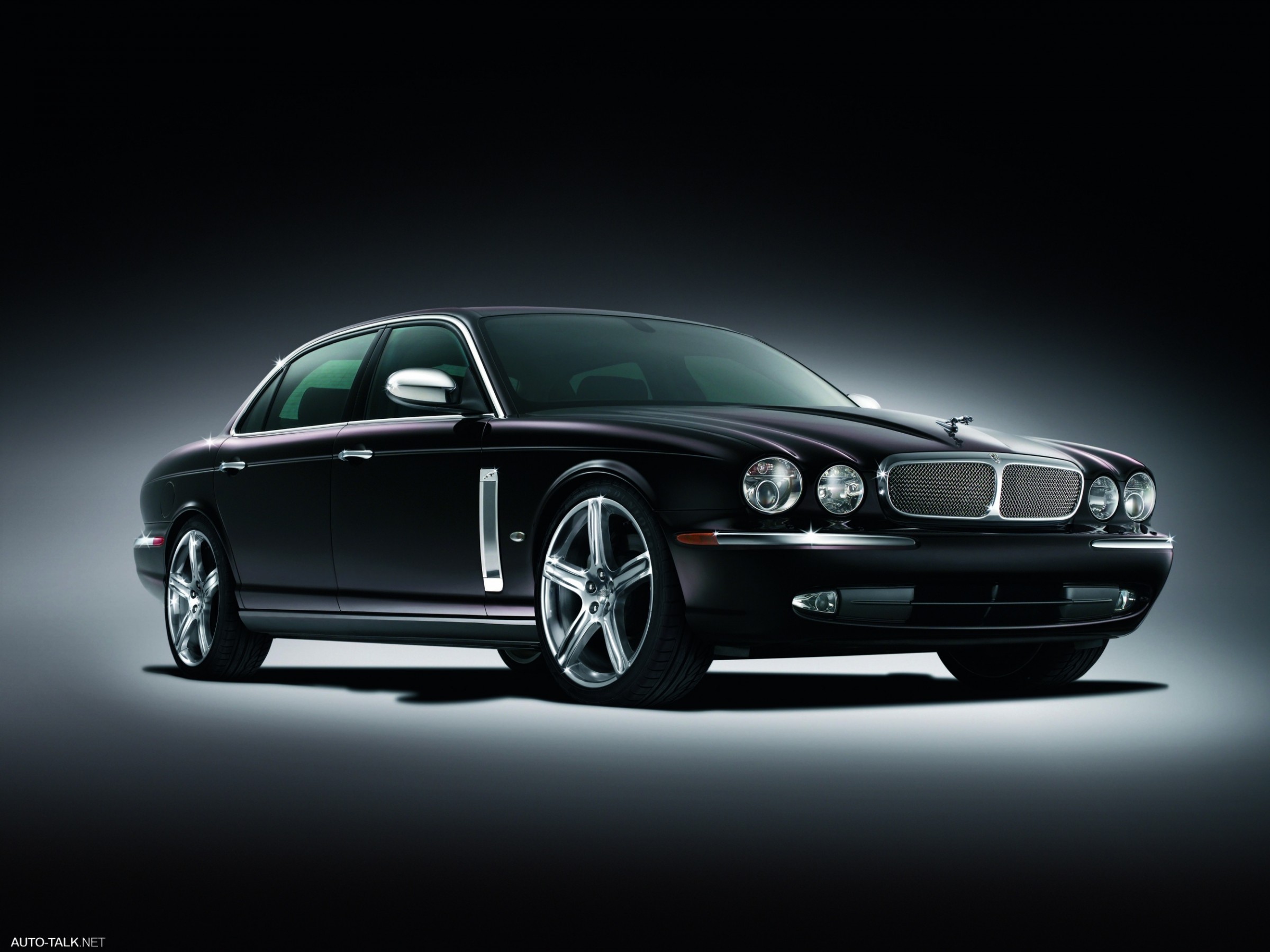 2006 Jaguar XJ Super V8 Portfolio