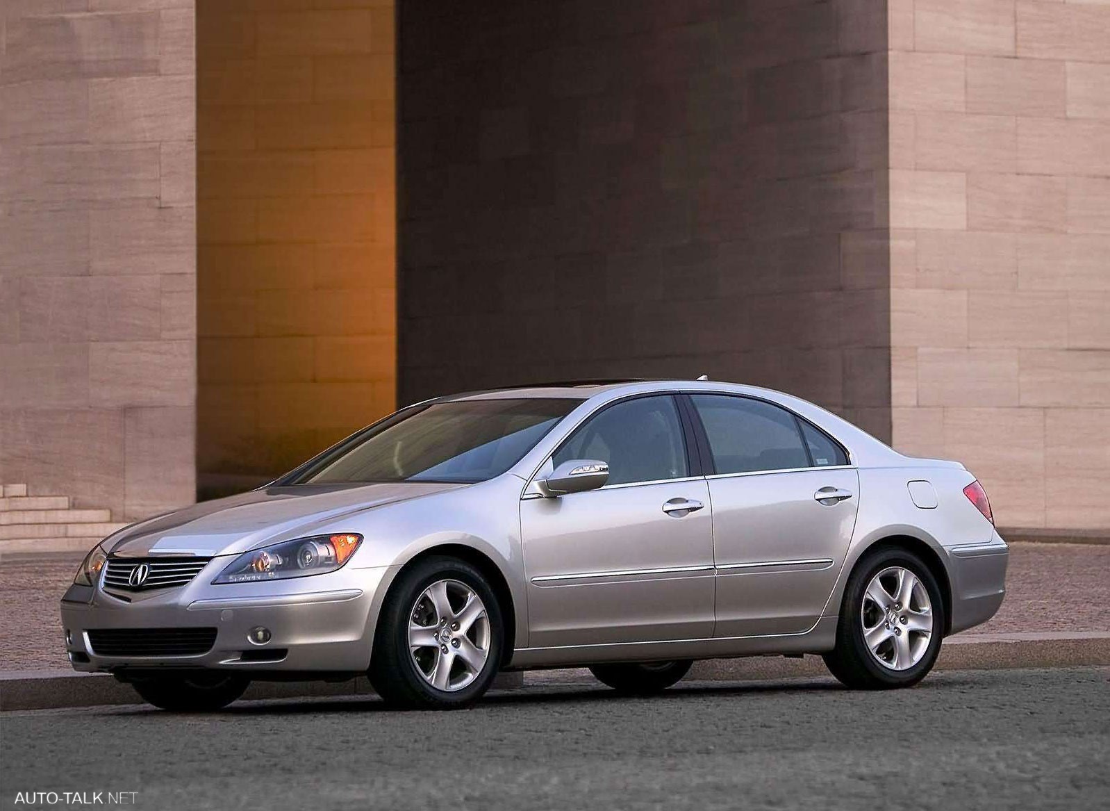 2007 Acura RL