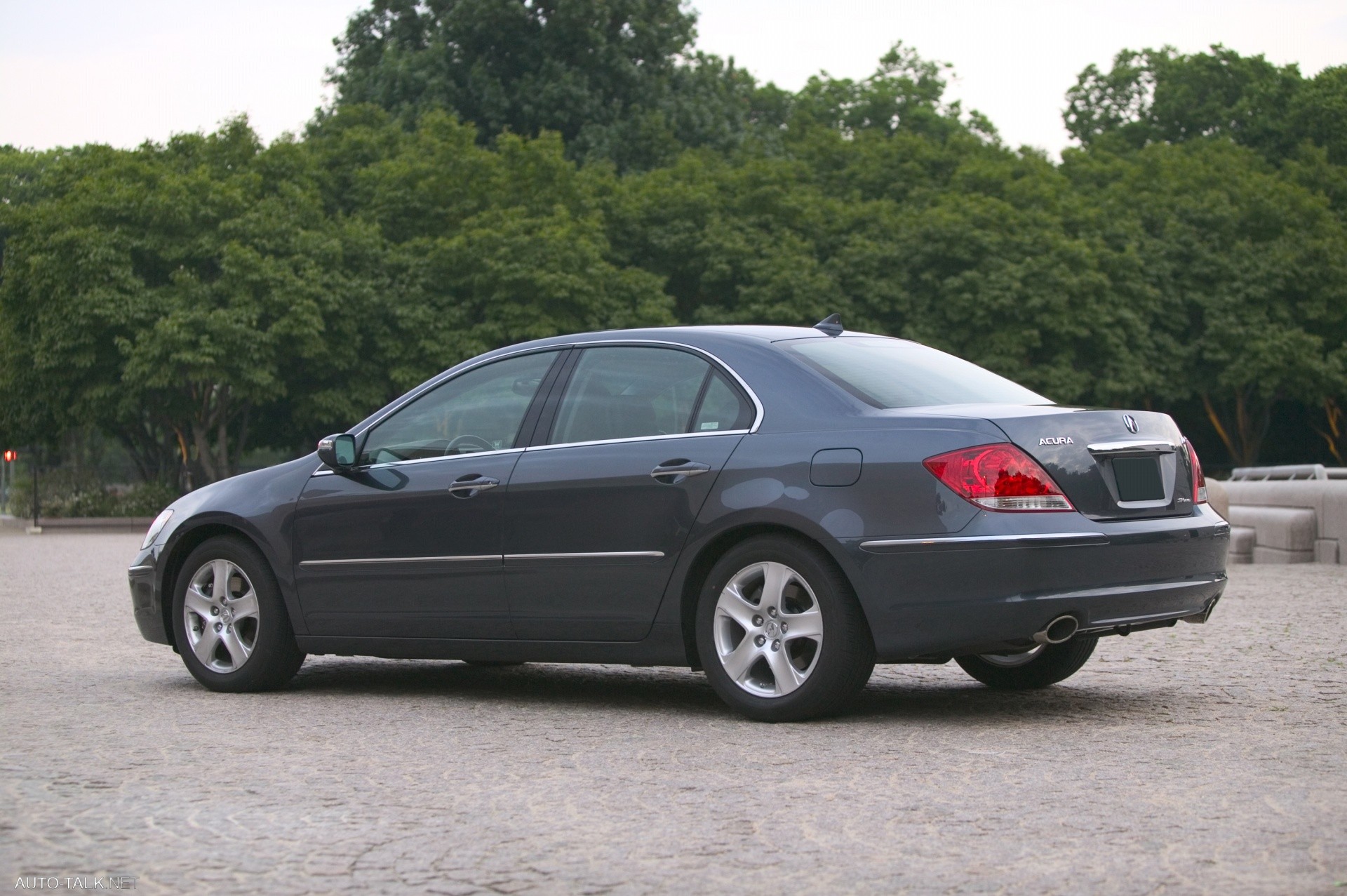 2007 Acura RL