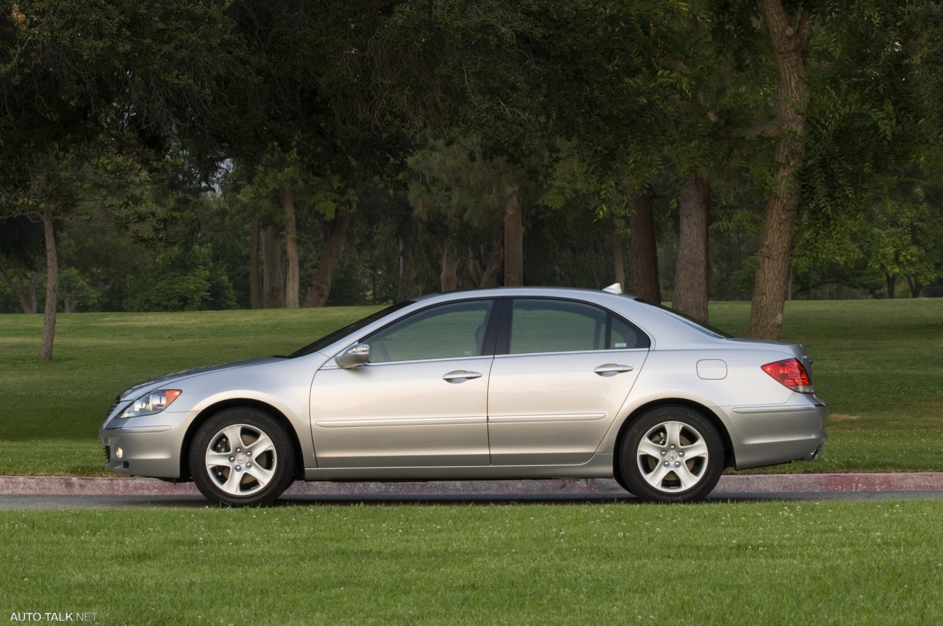 2007 Acura RL