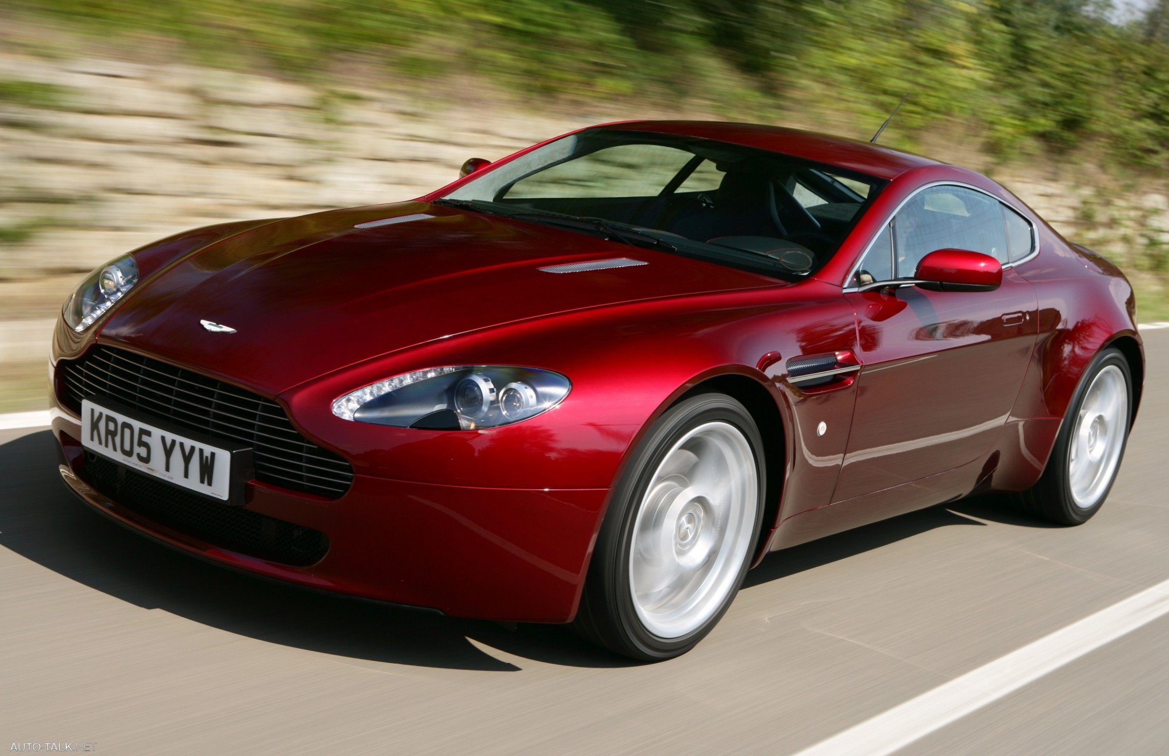 Aston Martin v8 Vantage 2007