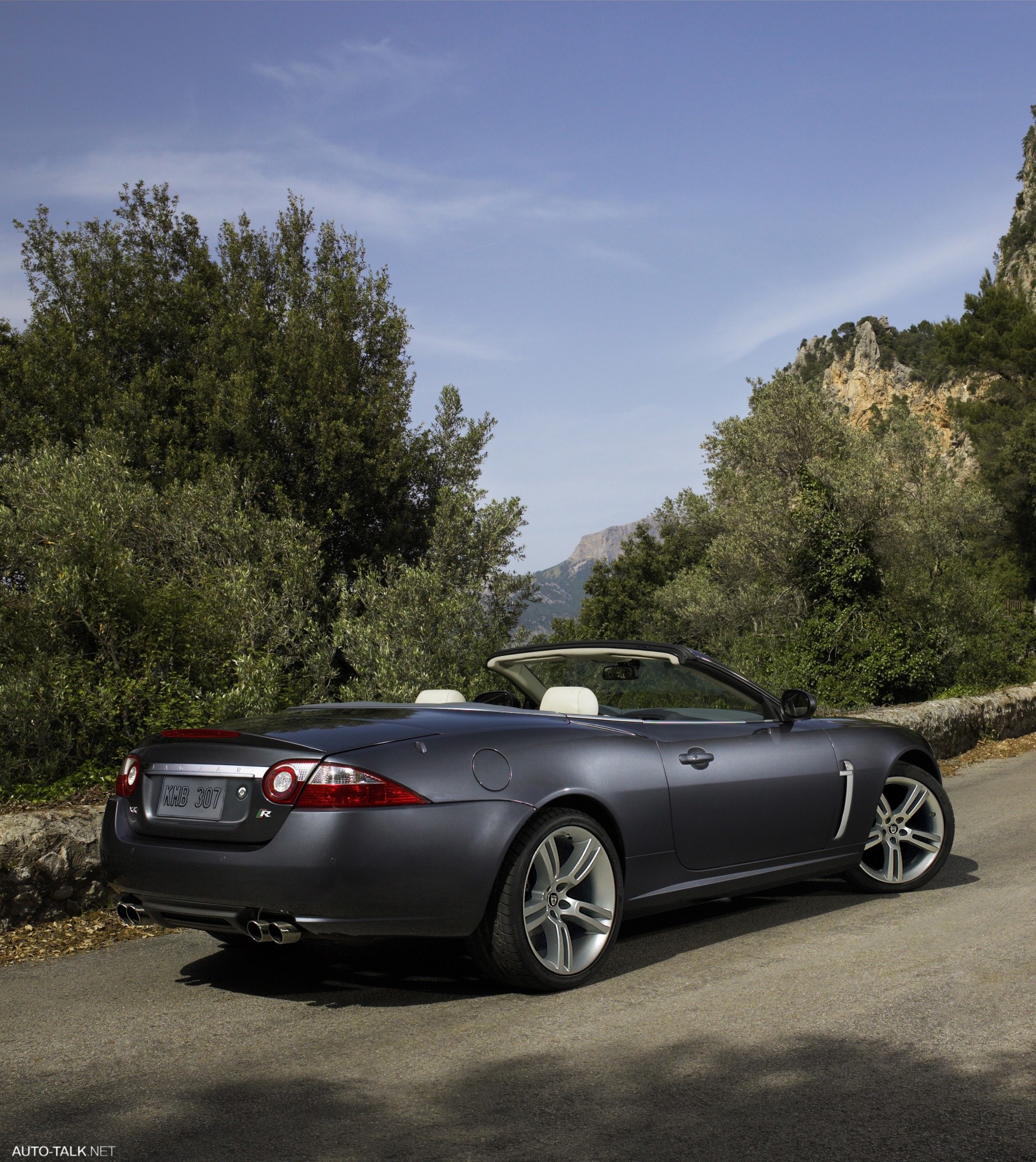 2007 Jaguar XKR