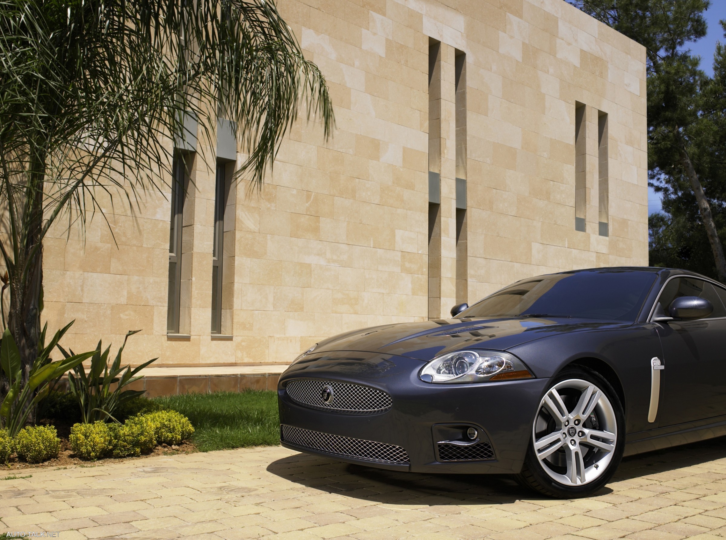 2007 Jaguar XKR