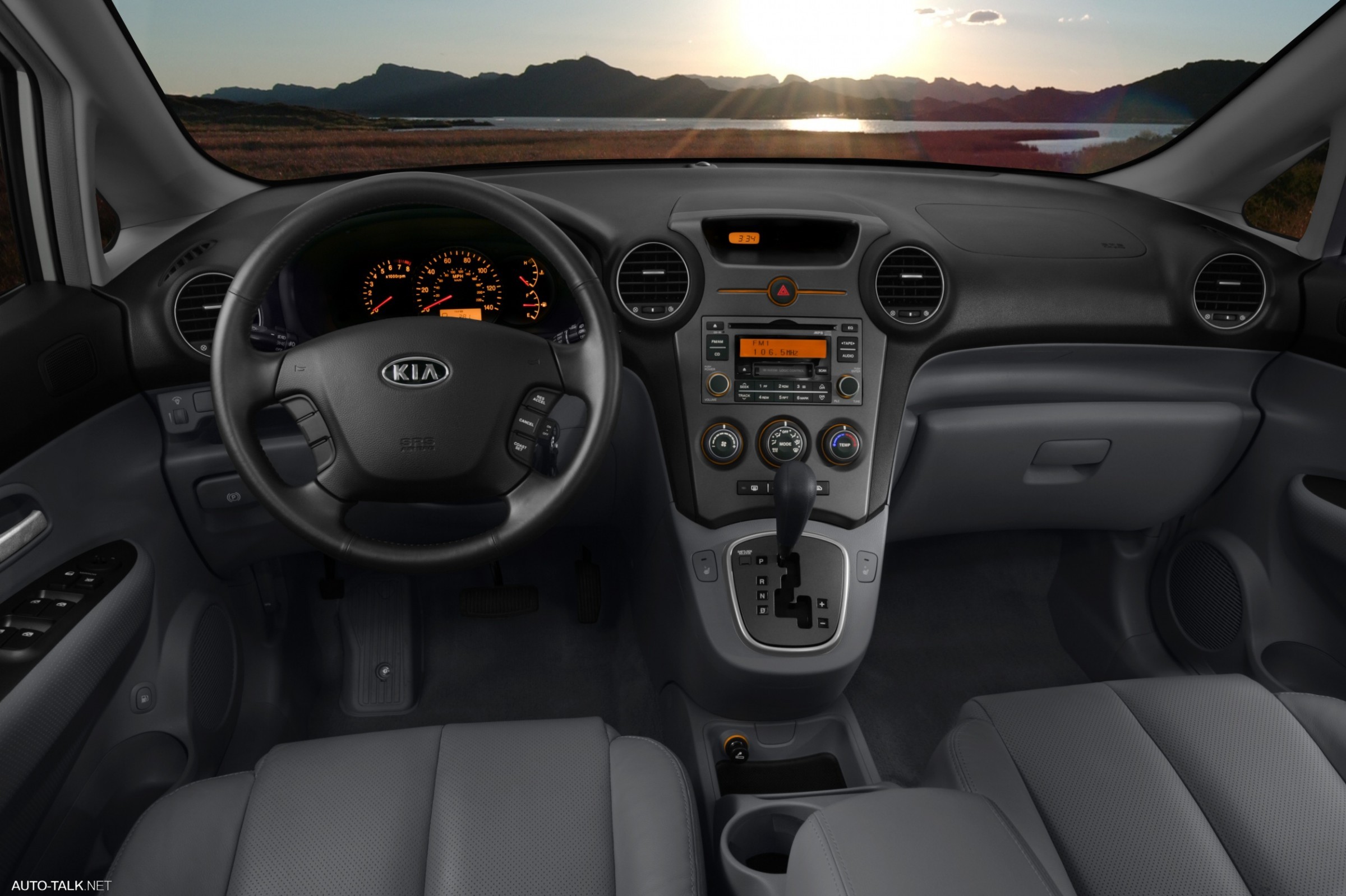 2007 Kia Rondo