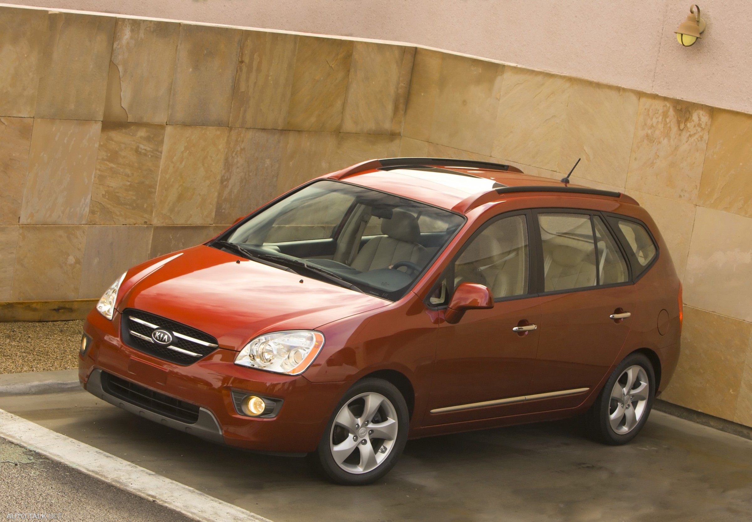 2007 Kia Rondo