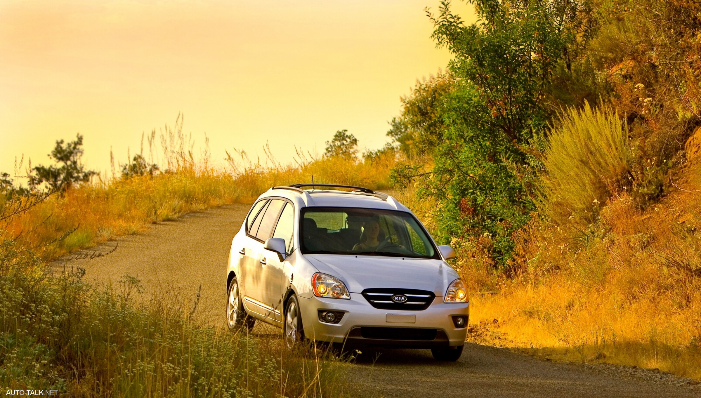 2007 Kia Rondo