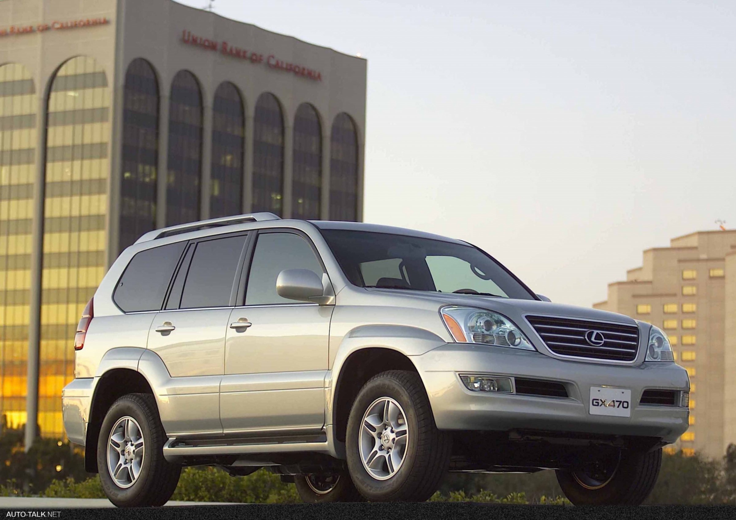 Lexus gx470. Lexus gx470 2015. Gx470 2003. Лексус ГХ 470. Лексус gx470 1 поколения.