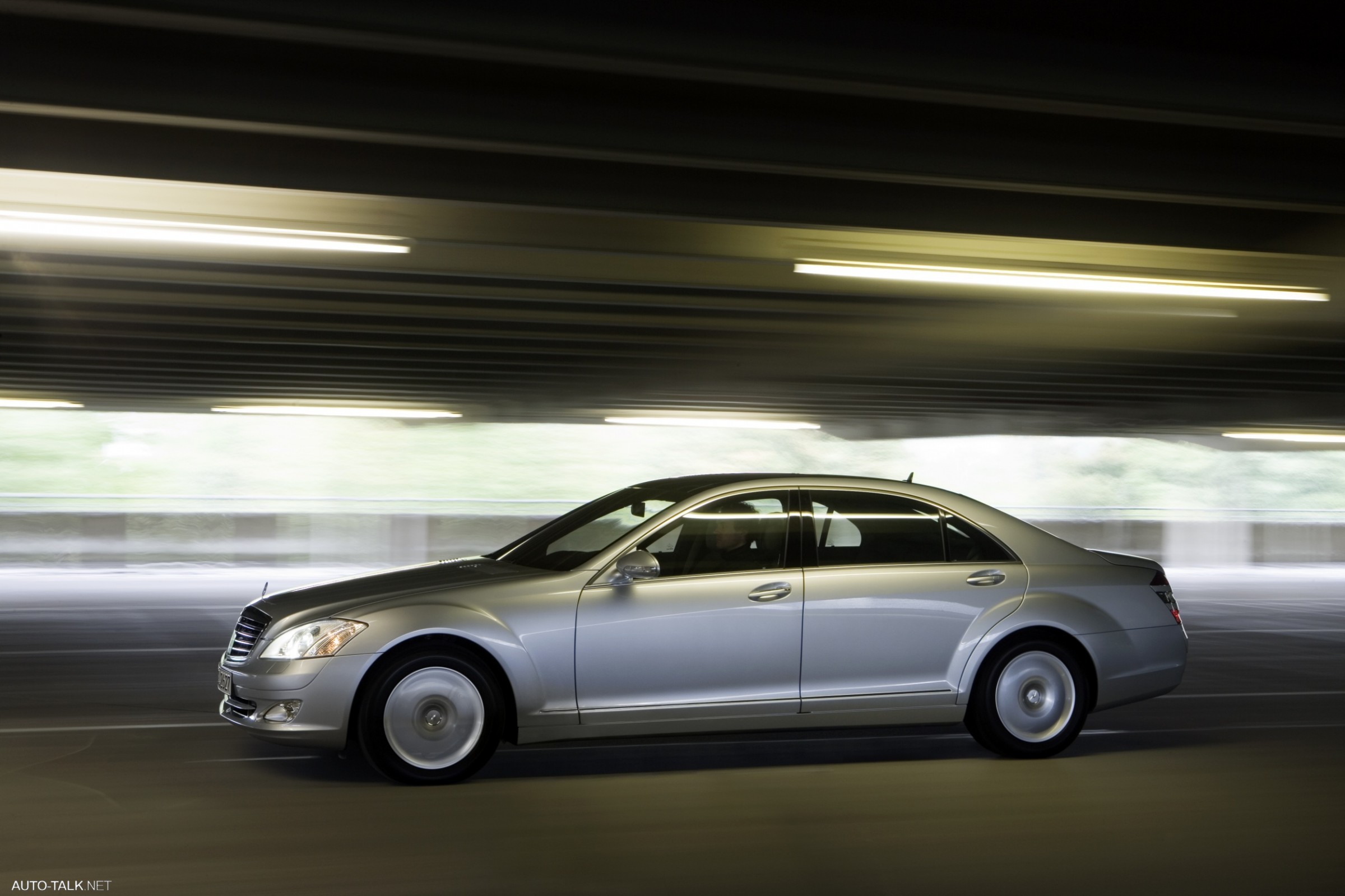 2007 Mercedes-Benz S-Class