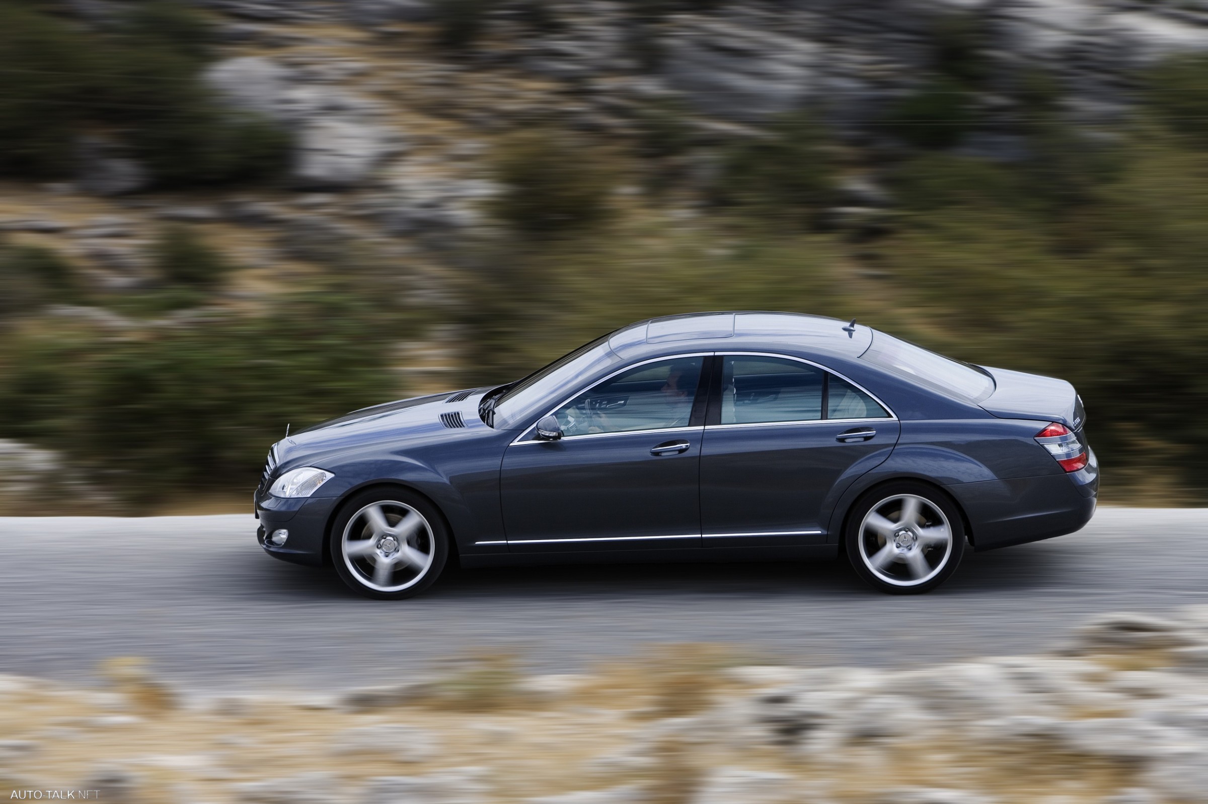 2007 Mercedes-Benz S-Class