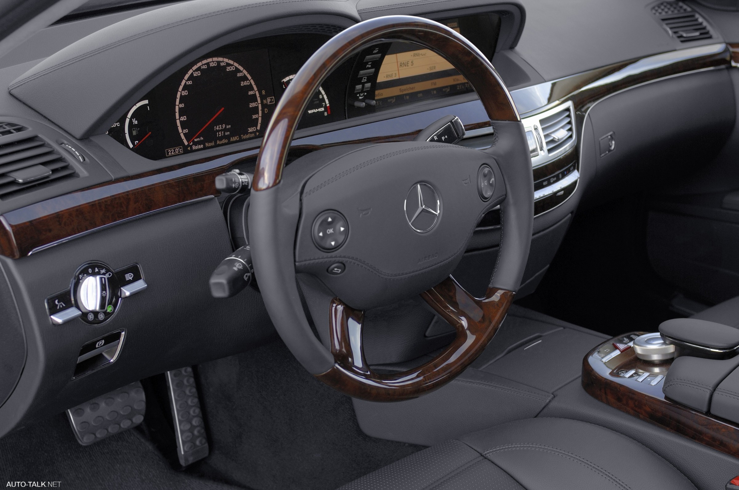 2007 Mercedes-Benz S-Class