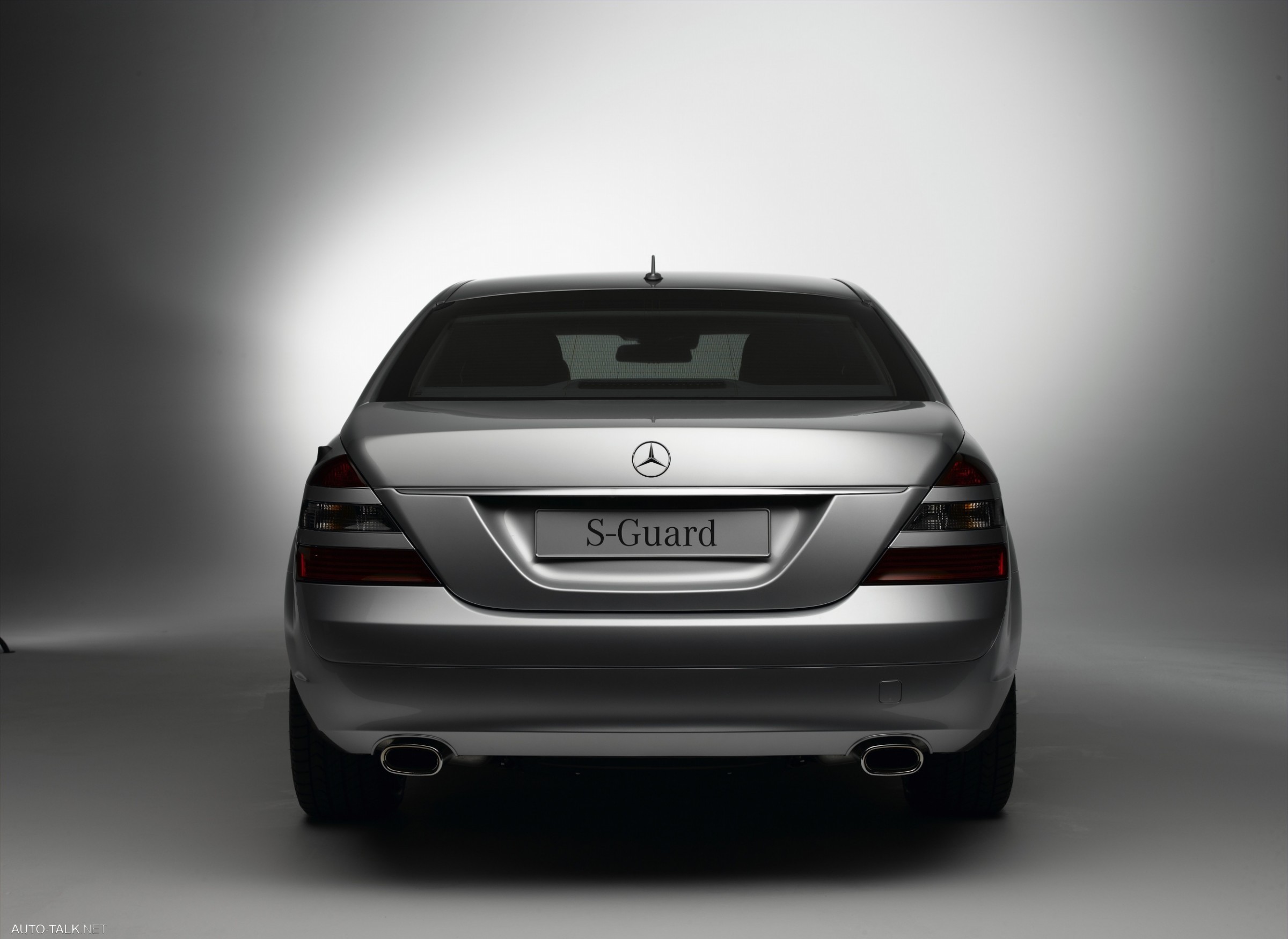 2007 Mercedes-Benz S-Class