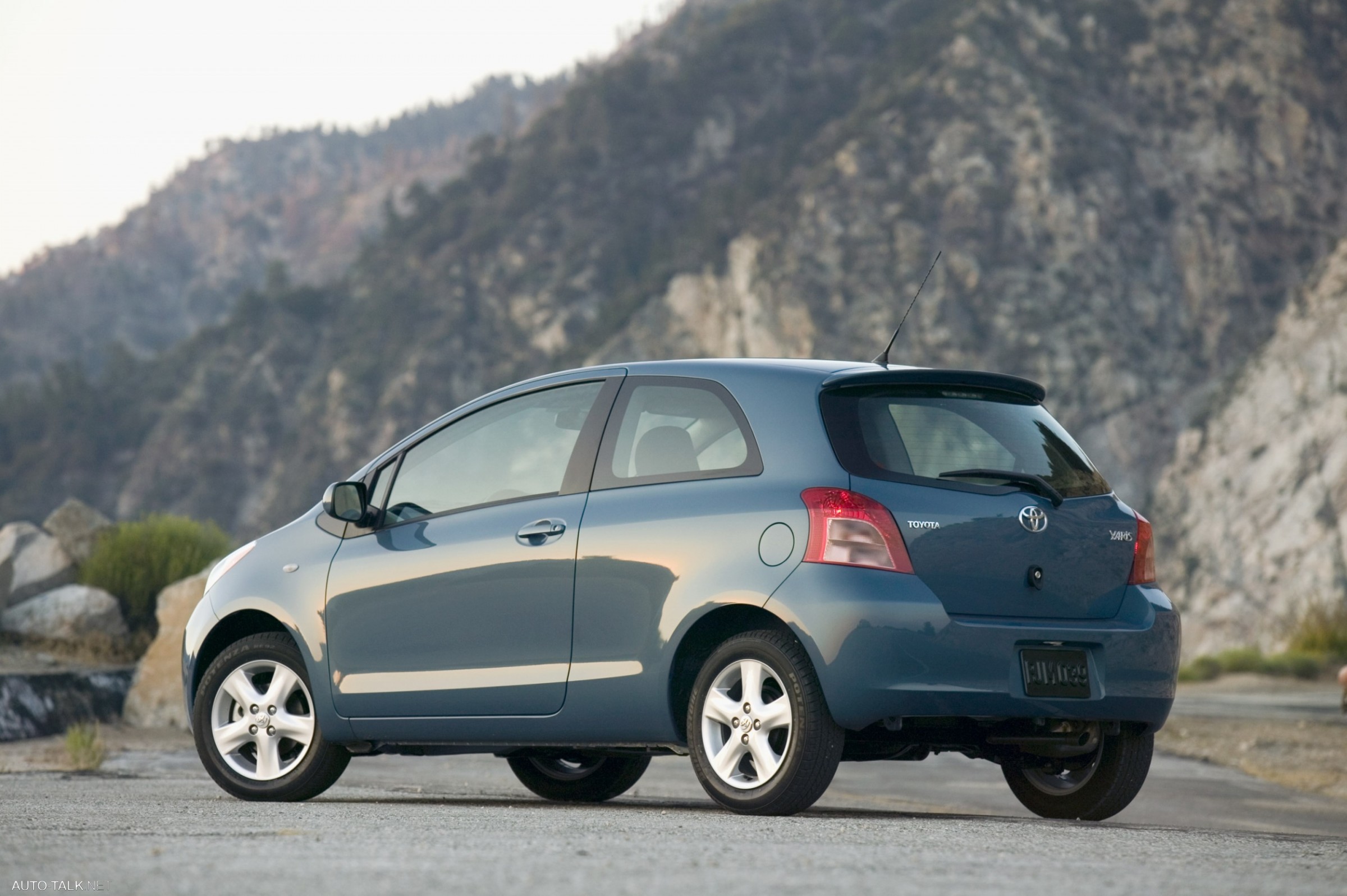 2007 Toyota Yaris