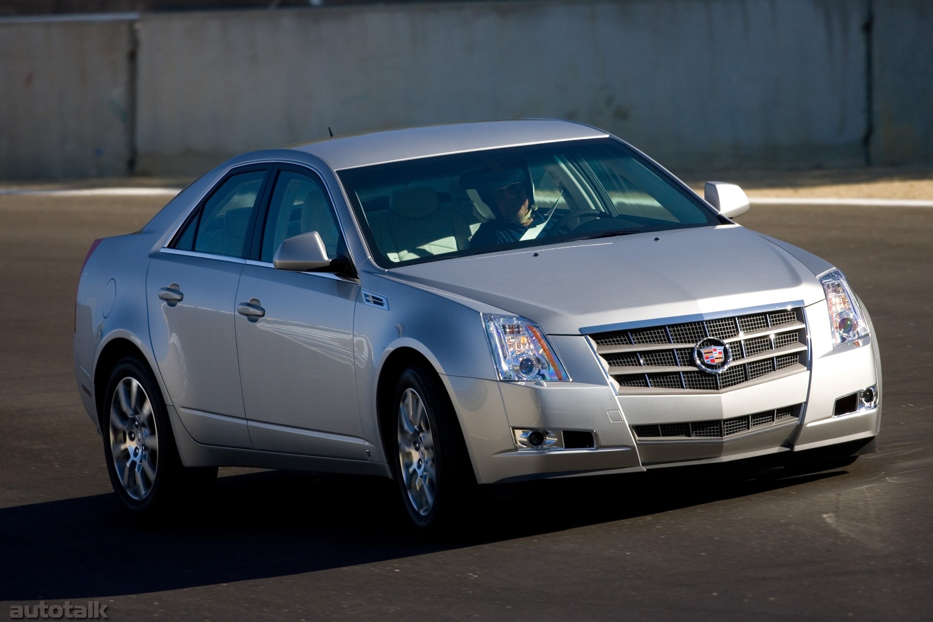 Автомобиль 18. Cadillac CTS 2008. Кадиллак CTS 2008. Кадиллак ЦТС 2008. Cadillac STS 1 2008.