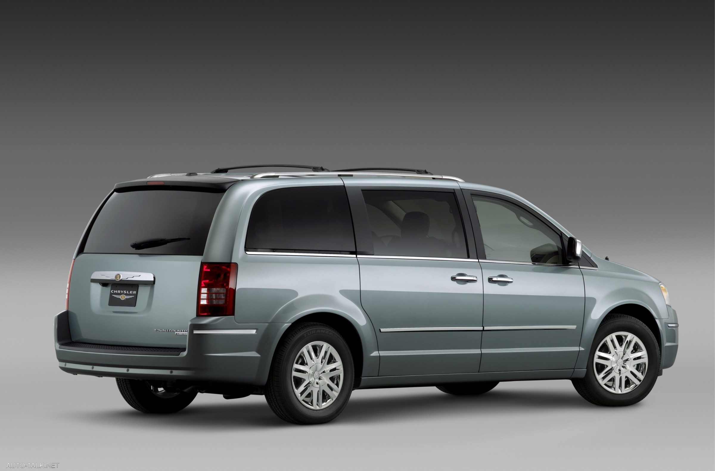 2008 Chrysler Town & Country