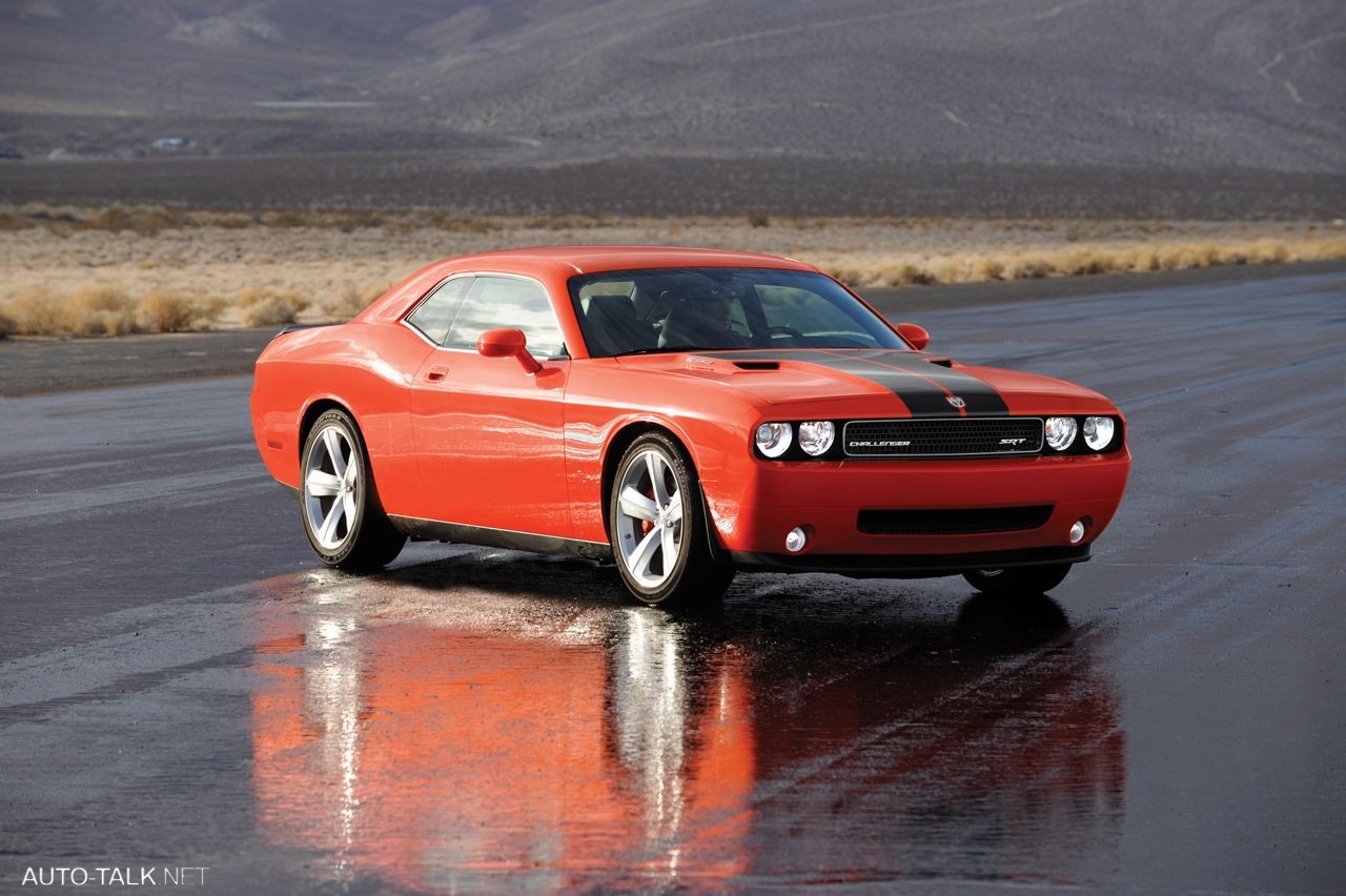 2008 Dodge Challenger SRT8